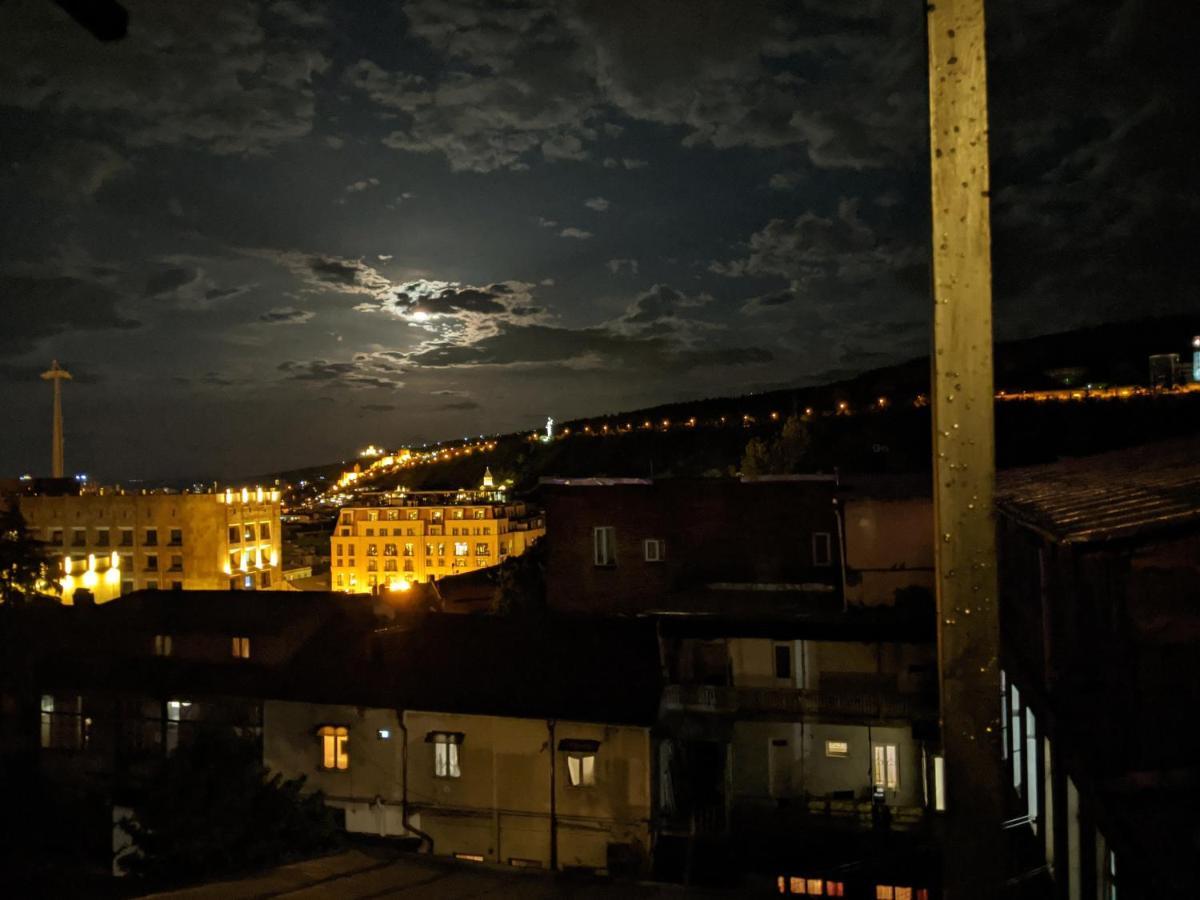 Hostel Diwan Tbilisi Zewnętrze zdjęcie