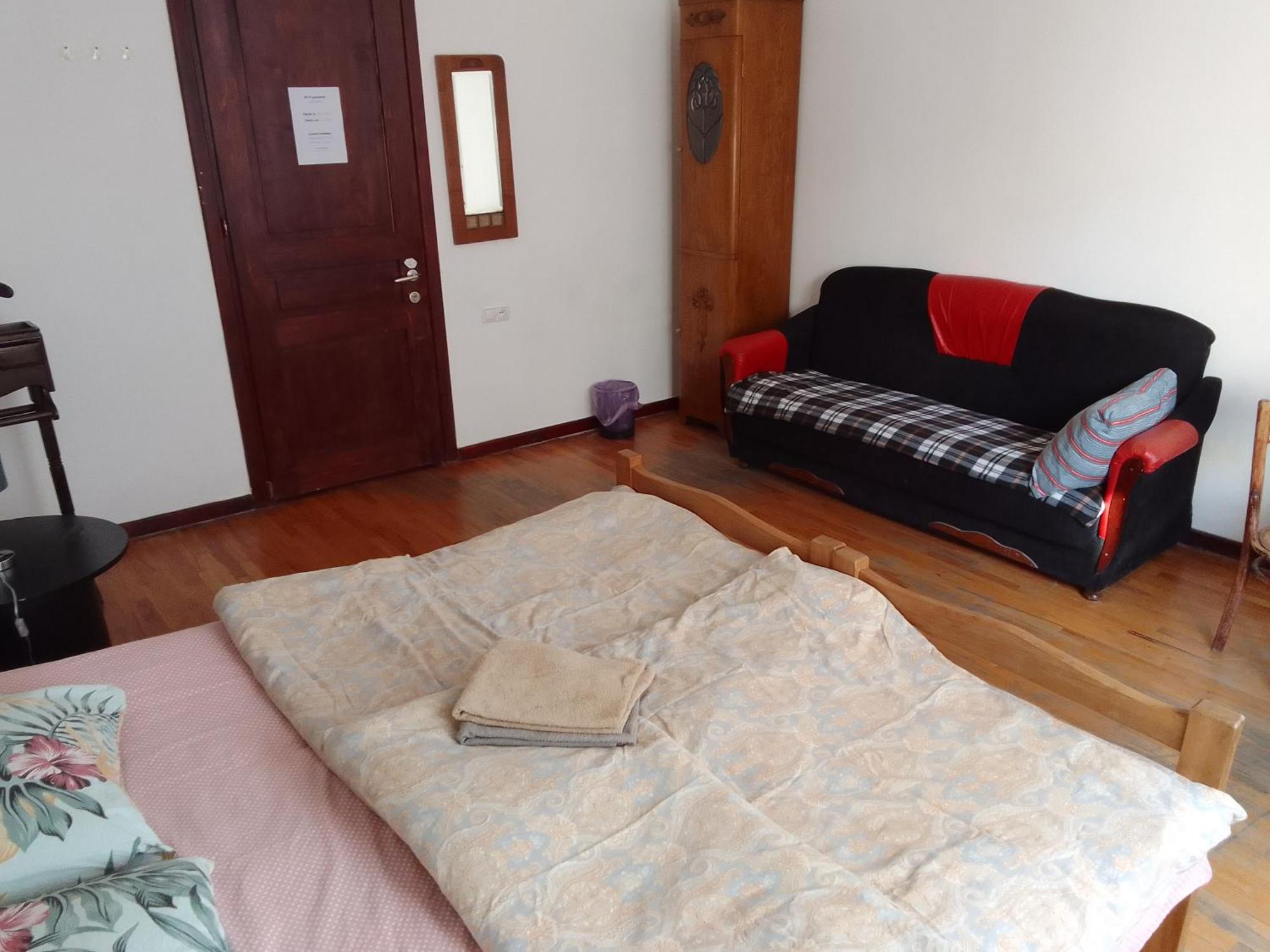 Hostel Diwan Tbilisi Zewnętrze zdjęcie