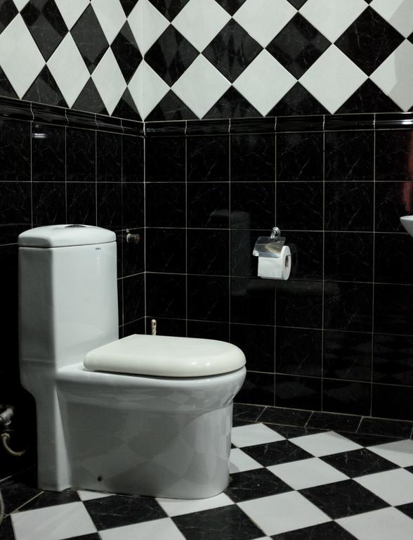Hostel Diwan Tbilisi Zewnętrze zdjęcie