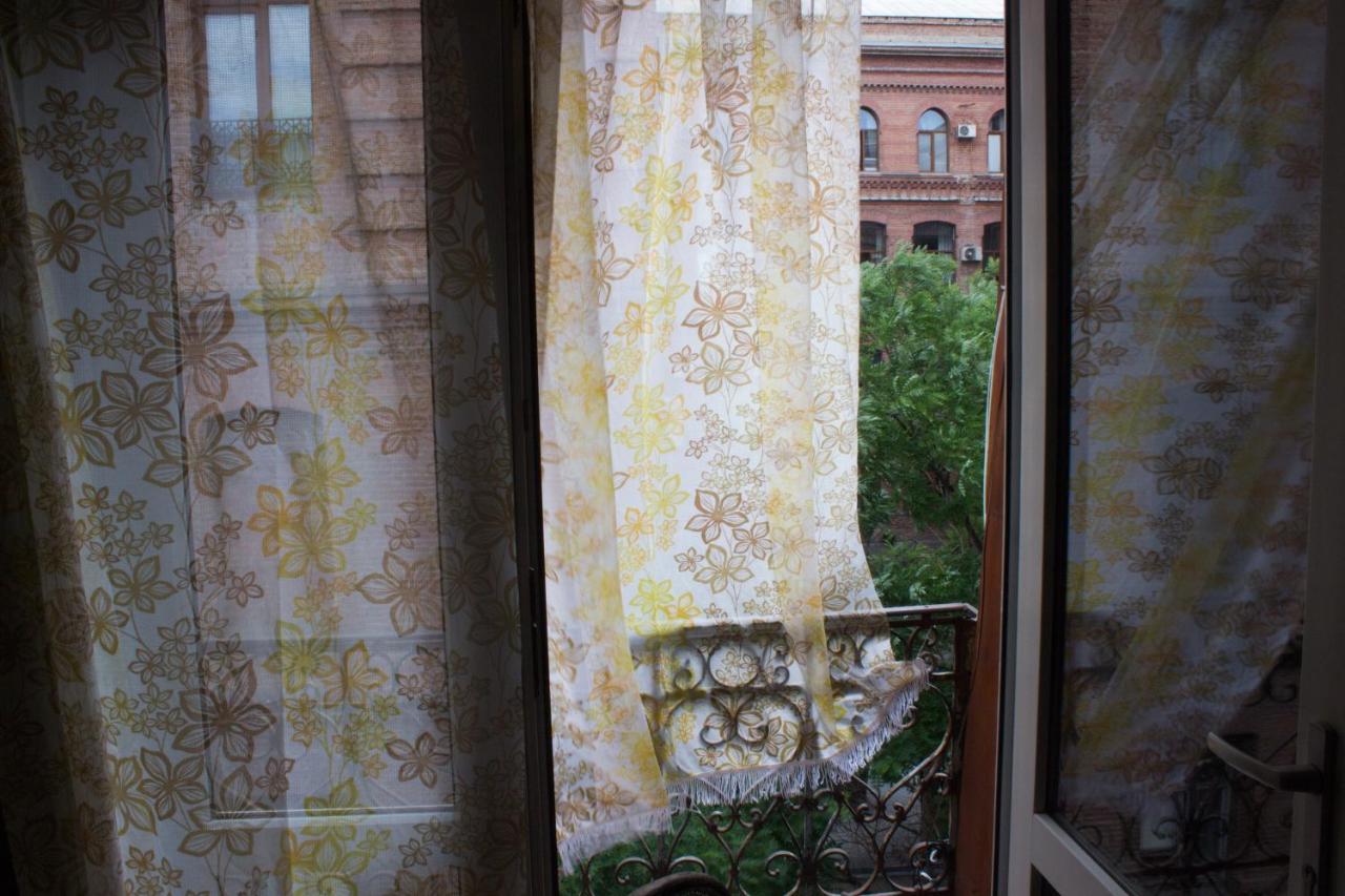 Hostel Diwan Tbilisi Zewnętrze zdjęcie