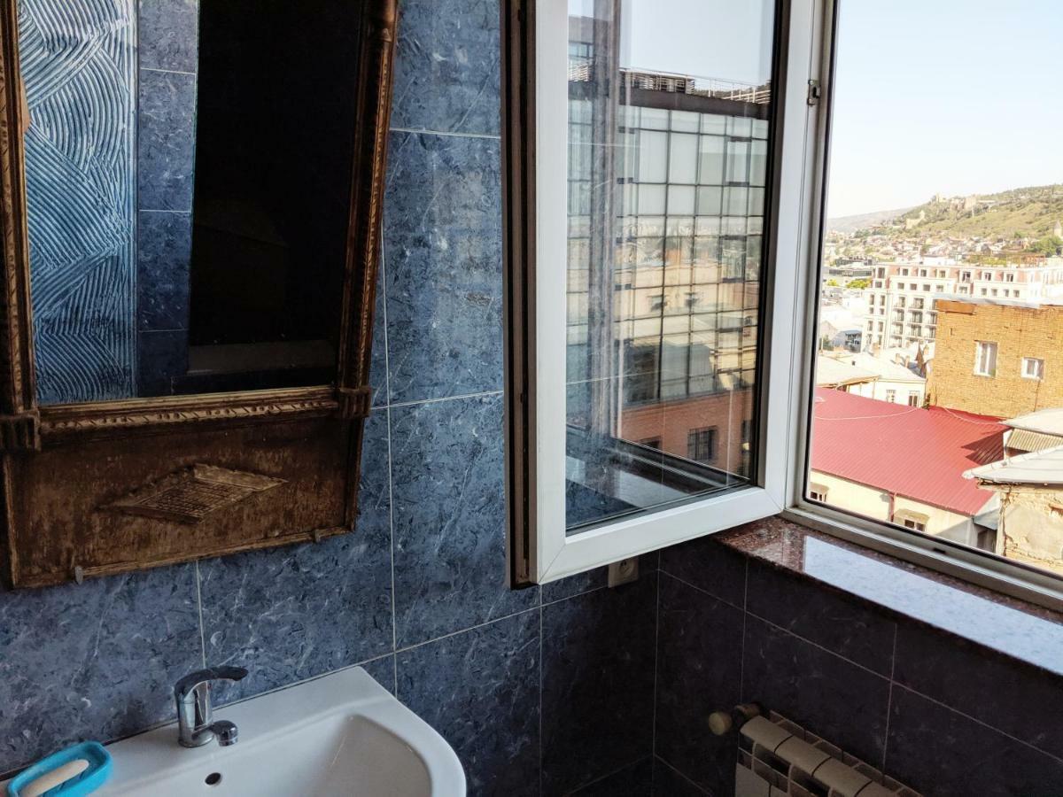 Hostel Diwan Tbilisi Zewnętrze zdjęcie