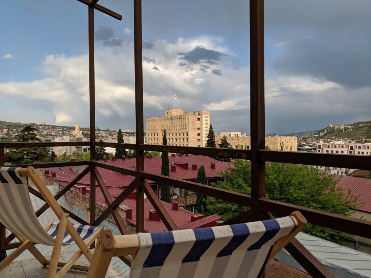 Hostel Diwan Tbilisi Zewnętrze zdjęcie