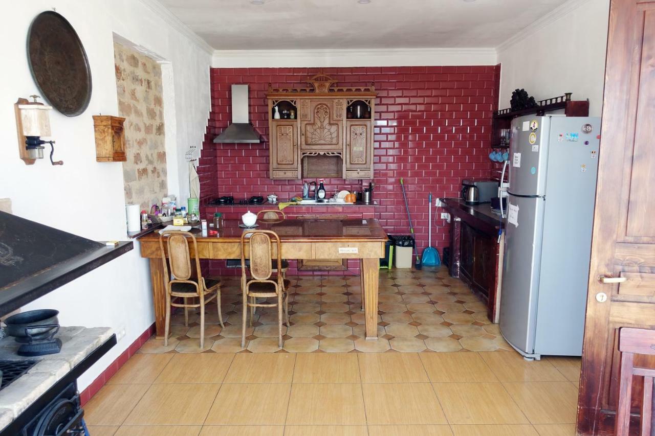 Hostel Diwan Tbilisi Zewnętrze zdjęcie
